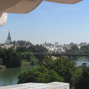  Apartment Trianabridgeviews Atico Con Vistas Al Puente De Triana Calle Castilla 38 Spain